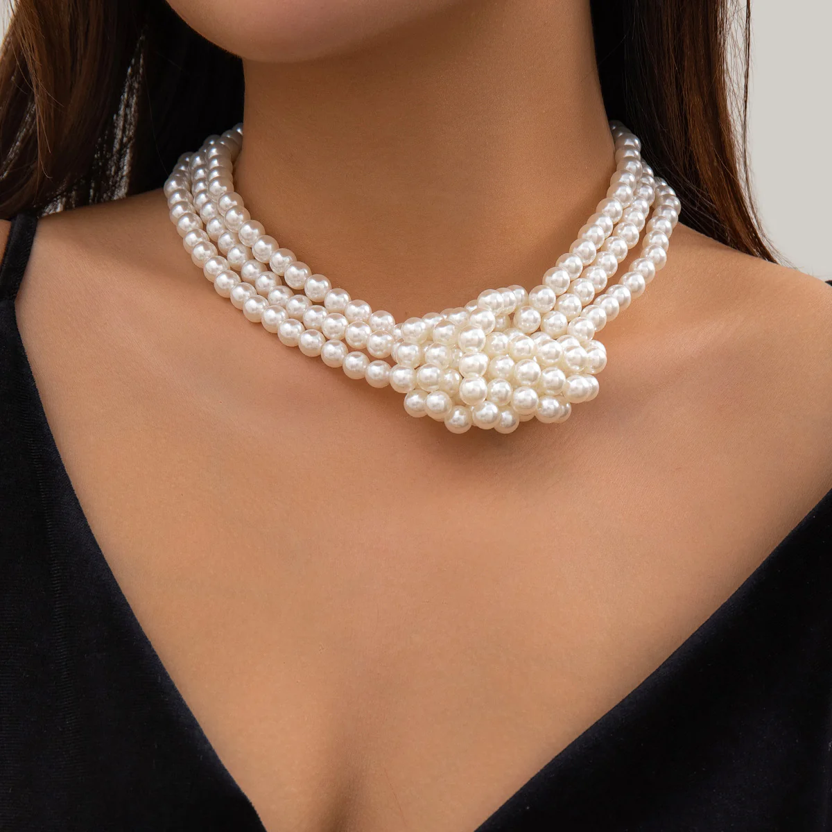 White & Black Pearl Knot Choker Necklace - Image 2