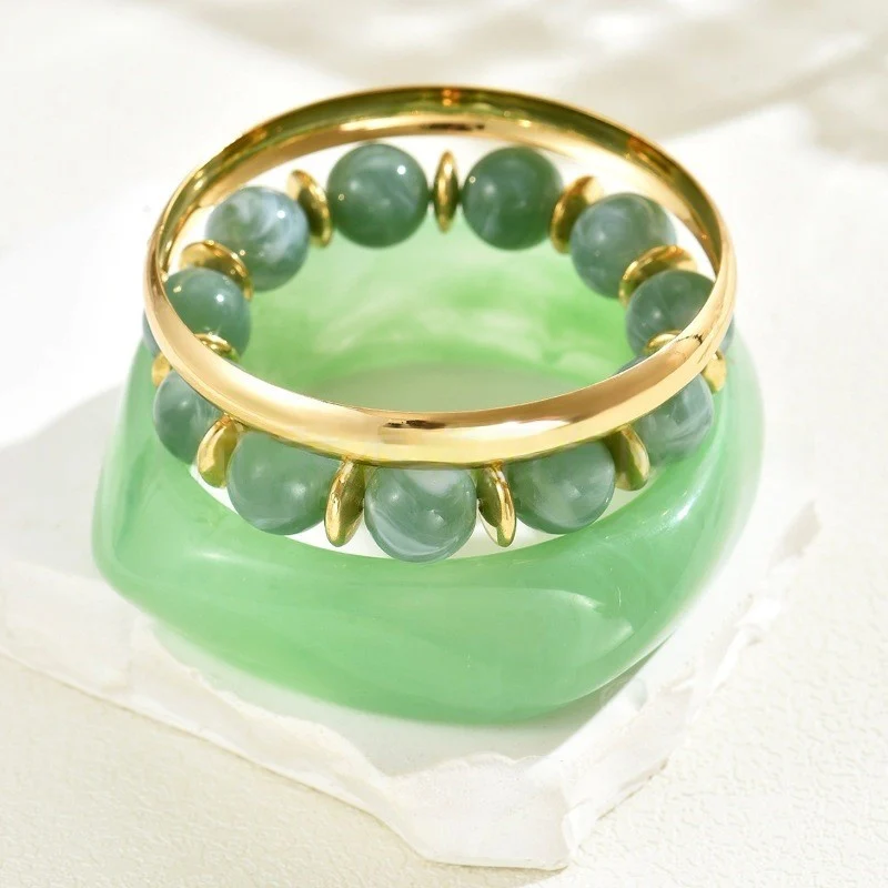 Wide Resin & Beaded Bracelet Set - Image 7